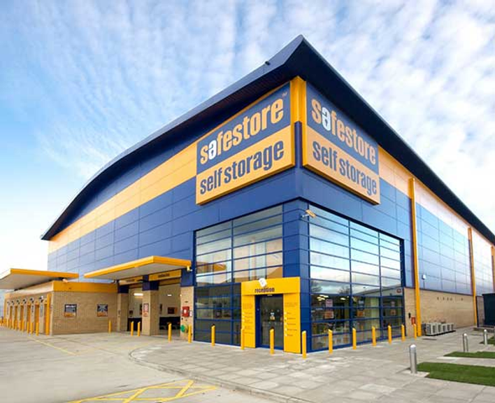 Finance Overview 2021/22 – The Results Are In: Safestore & Big Yellow Self Storage 1 00c1dd_83e3295f39a74ec9a1c11de4670d27d2mv2
